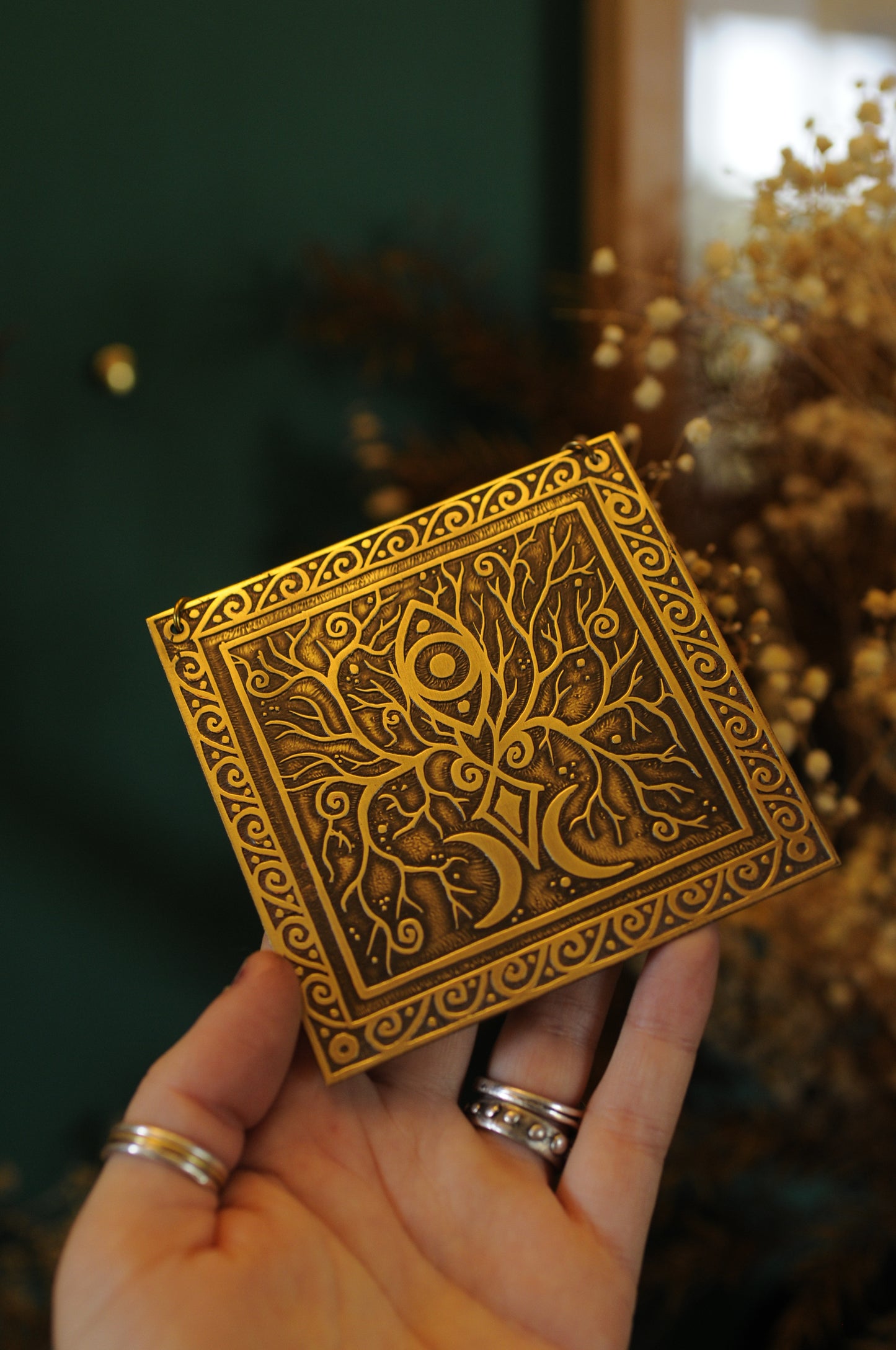 Petite plaque en laiton gravé, illustration métallique