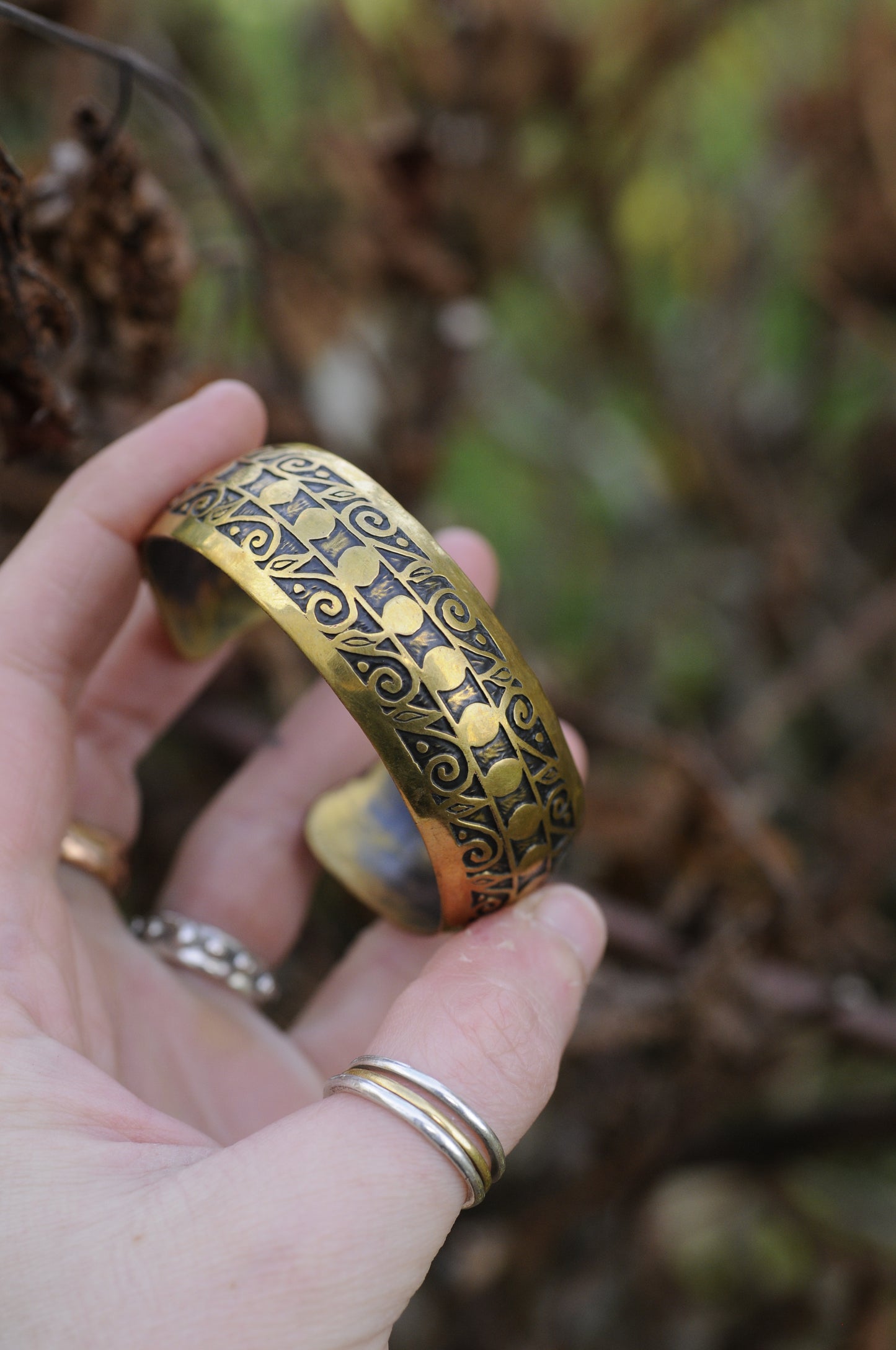 Bracelets laiton gravé bombé K