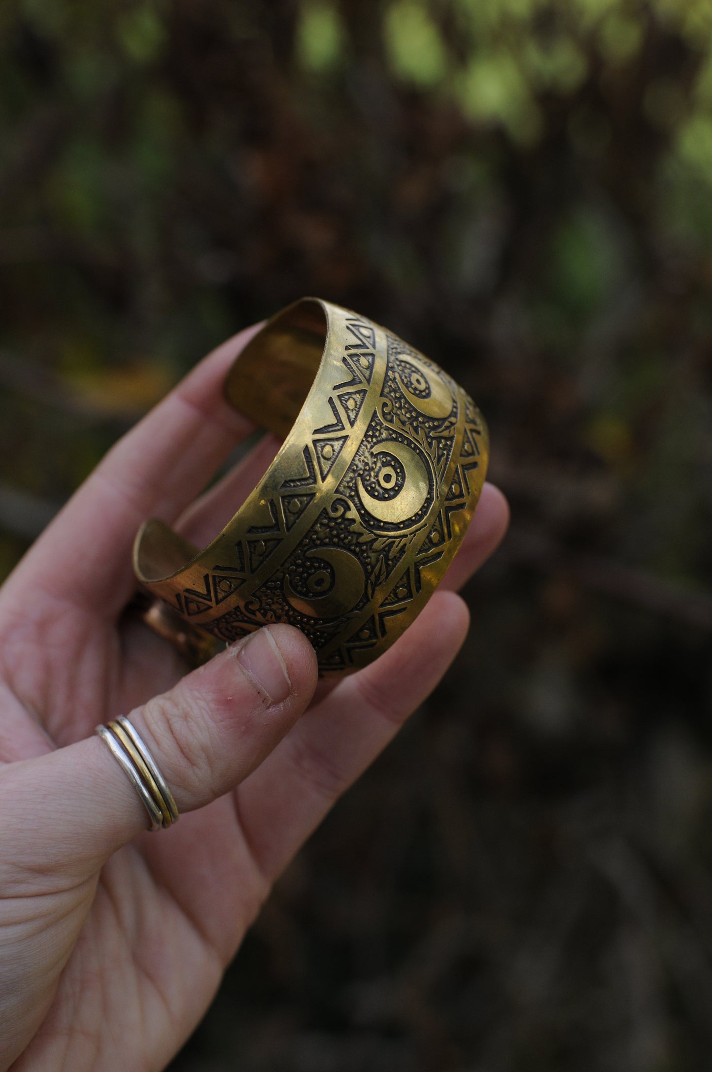 Bracelets laiton gravé bombé Oeil mystique P