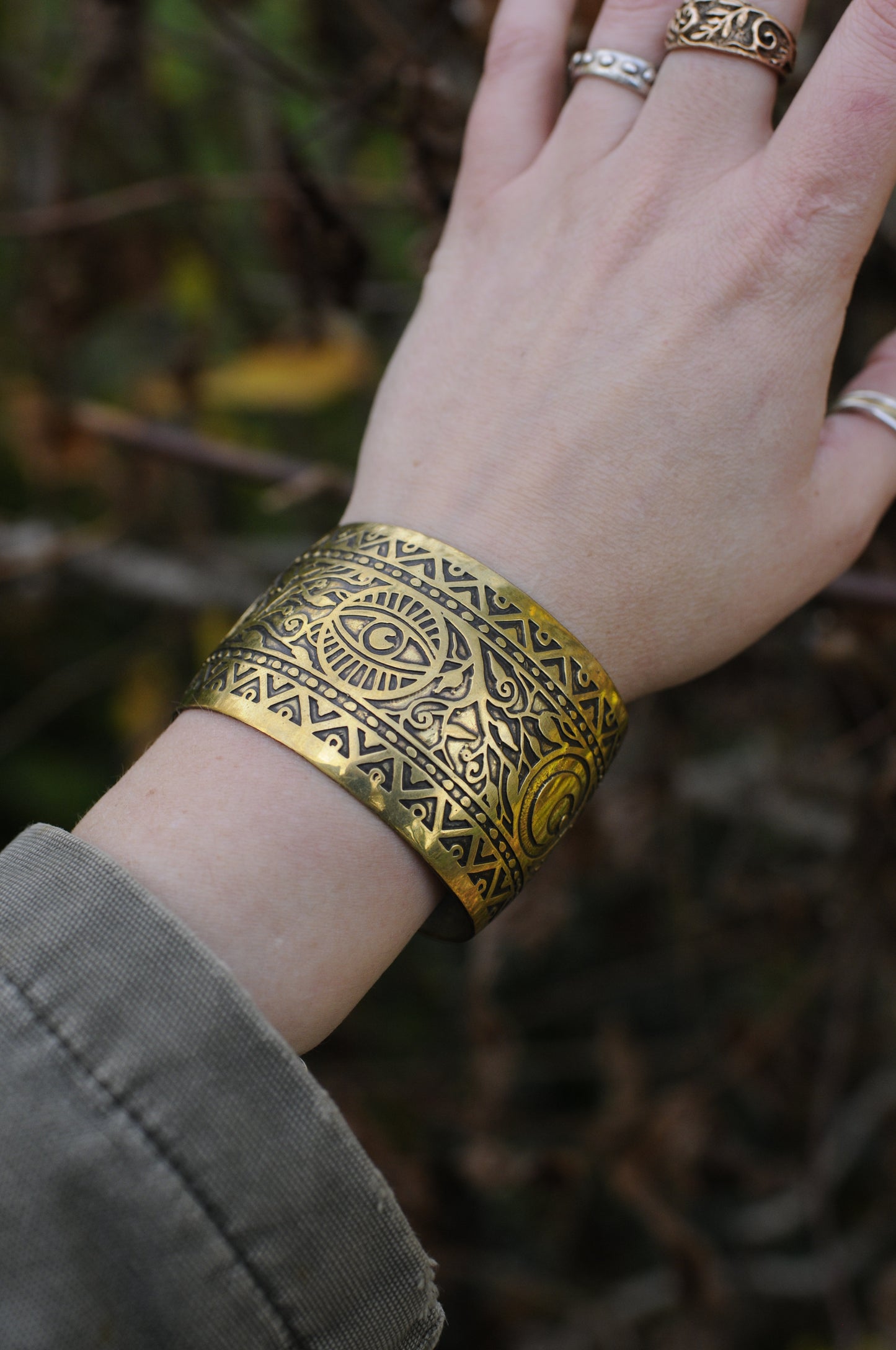 Bracelets laiton gravé bombé Veilleur