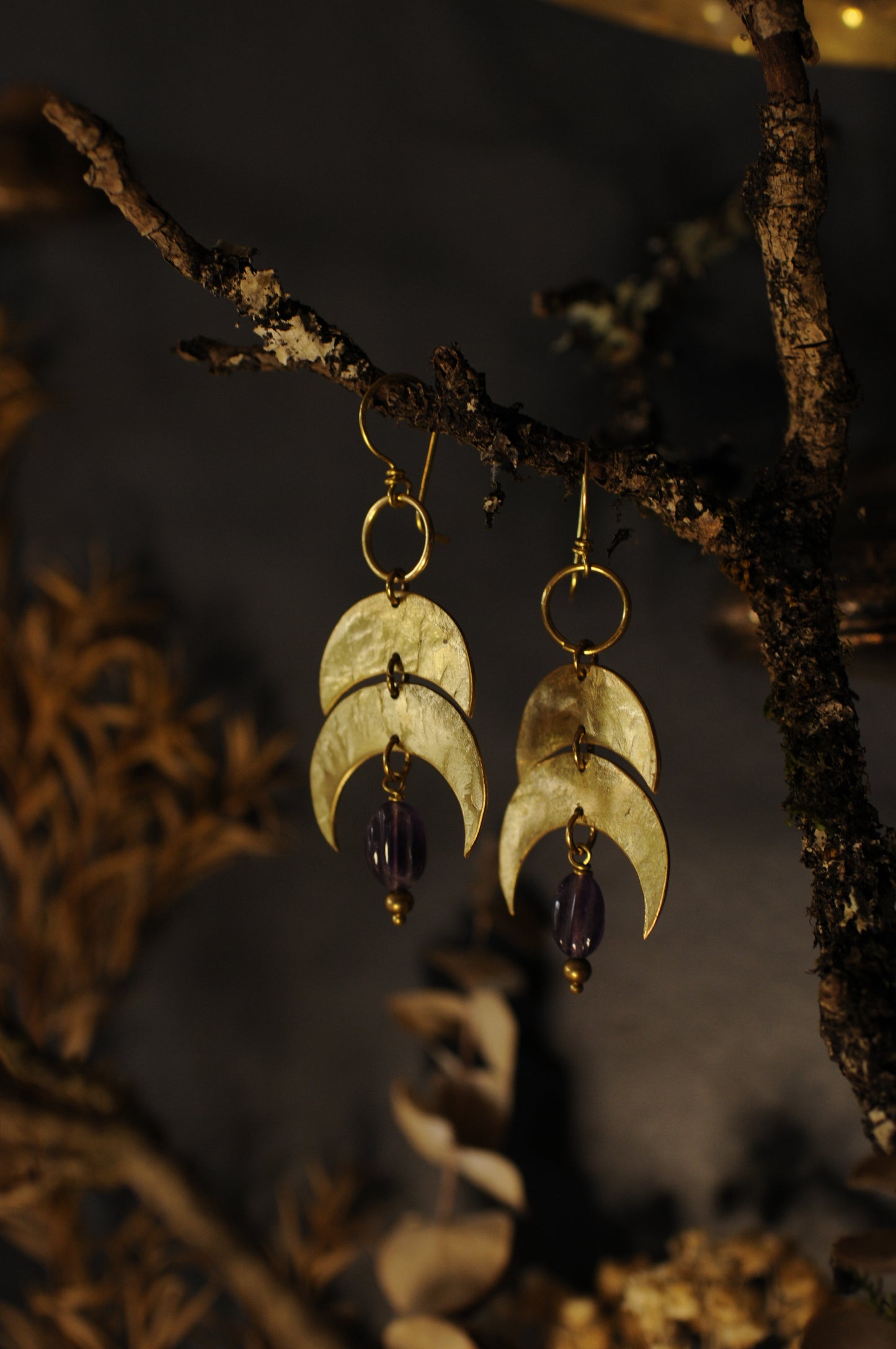 Boucles d'oreilles Courtisanes en laiton et perles d'améthystes