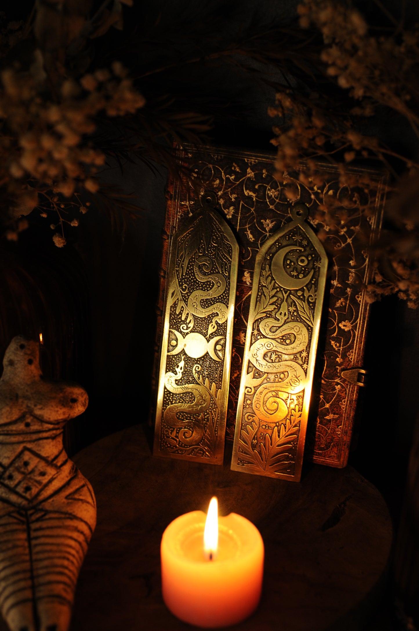 Marque page en laiton gravé Serpents