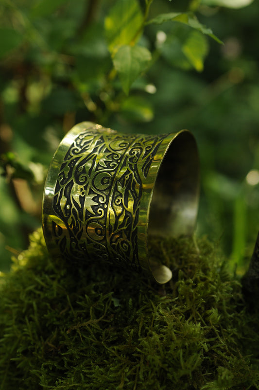 Bracelets laiton gravé courbé Lune des bois