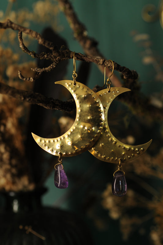 Grande boucles d'oreille " Coeur antique " en laiton poinçonné et améthyste